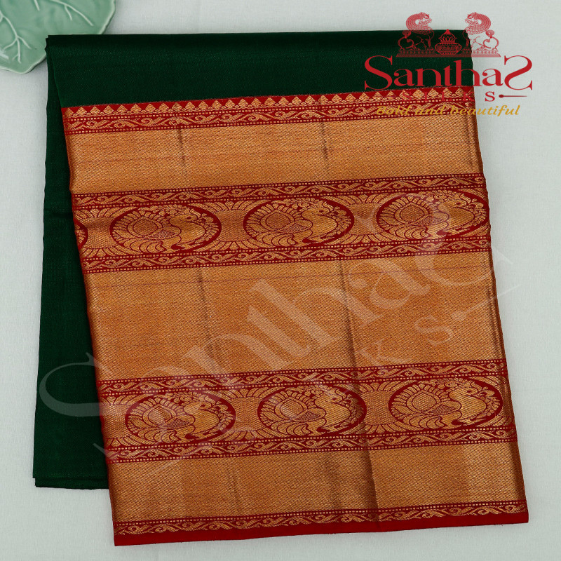 GREEN COLOUR PLAIN BODY WITH CONTRAST BLOUSE & BORDER