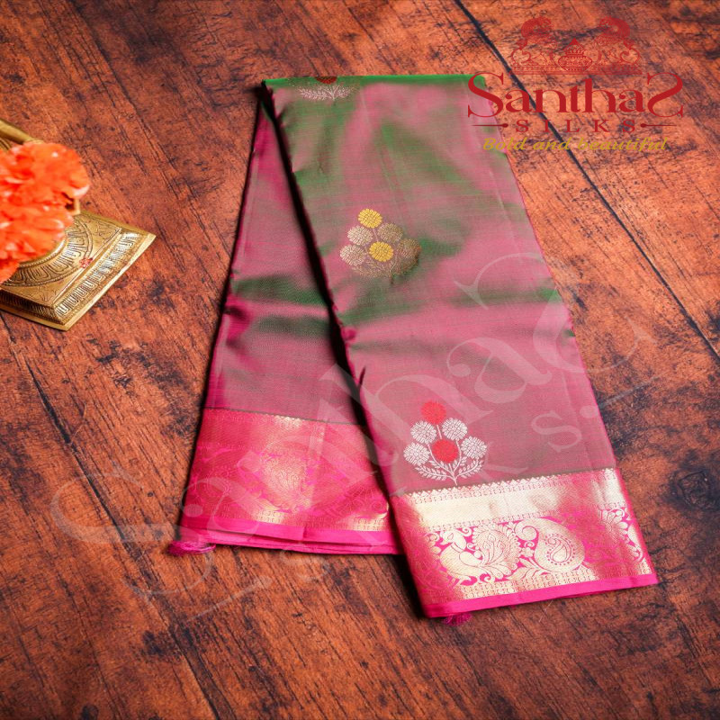 PINKISH GREEN COLOUR BODY FLORAL PATTERN BUTTA WITH CONTRAST BLOUSE & BORDER