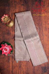 heather-peach-colour-body-without-border-zari-butta-with-contrast-blouse