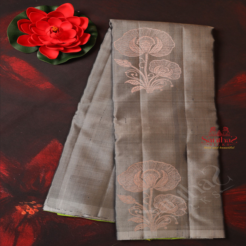 BORDERLESS GRAY COLOUR BODY WITH COPPER ZARI FLORAL BUTTA WITH CONTRAST BLOUSE