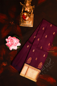 mulberry-colour-body-with-golden-zari-buttas-single-side-border-and-contrast-pallu-without-blouse