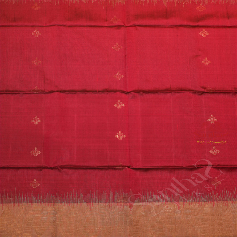 MENJENTA COLOUR BODY WITH GOLDEN ZARI BUTTA AND CONTRAST COLOUR PALLU & BLOUSE