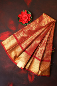 maroon-colour-body-with-golden-zari-floral-pattern-with-self-blouse