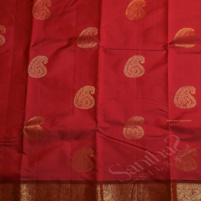 DUSTY PINK COLOUR BODY WITH GOLDEN ZARI MANGO BUTTA WITH CONTRAST BLOUSE & BORDER