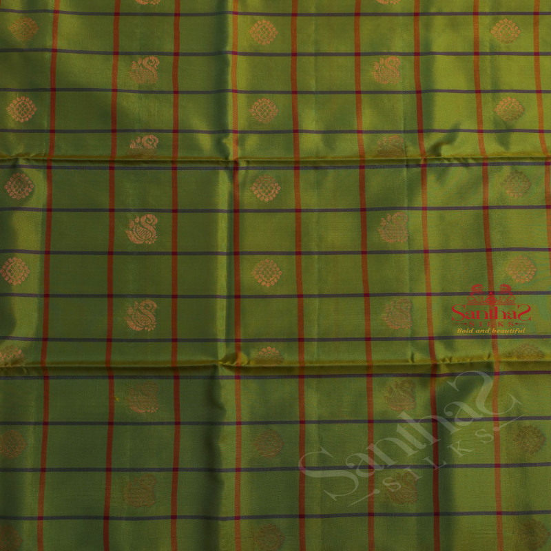 GREEN COLOUR CHECKED BODY WITH GOLDEN ZARI MANGO BUTTA WITH CONTRAST BLOUSE & BORDER