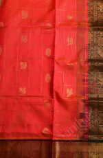 LIGHT PINK COLOUR CHECKED BODY WITH GOLDEN ZARI ANNAM BUTTA WITH CONTRAST BLOUSE & BORDER