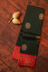 bottle-green-body-with-golden-zari-chakkaram-butta-with-contrast-blouse-border