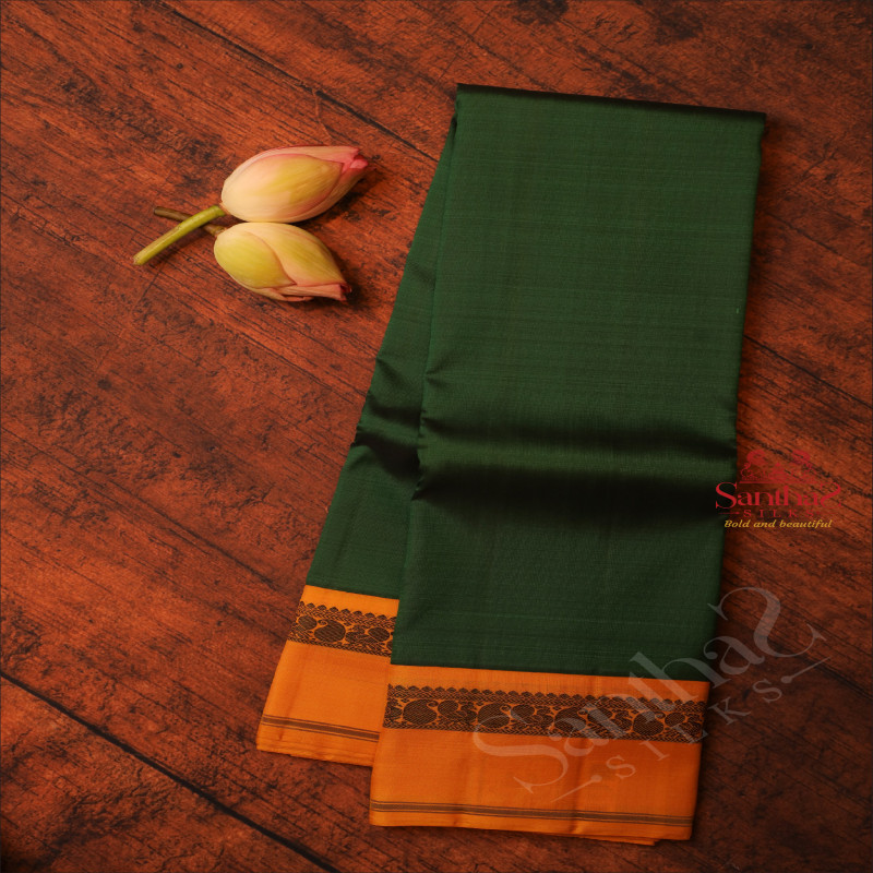 BOTTLE GREEN COLOUR PLAIN BODY WITH CONTRAST BLOUSE & BORDER