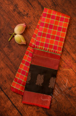 ONE SIDE BORDER MULTI COLOUR CHECKED BODY WITH CONTRAST BLOUSE & BORDER