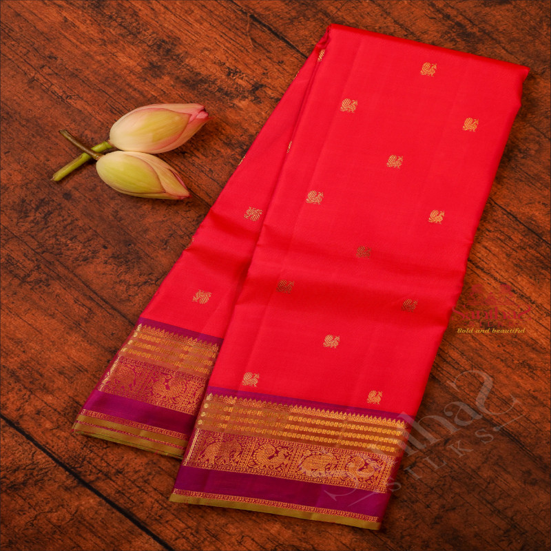 PINK COLOUR BODY WITH GOLDEN ZARI ANNAM BUTTA WITH CONTRAST BLOUSE & BORDER