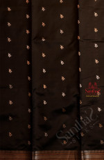 BANARAS SAREE BLACK COLOUR BODY WITH GOLDEN AND SILVER ZARI FLORAL BUTTA WITH CONTRAST BLOUSE & BORDER