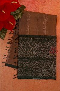 saddle-brown-colour-body-with-floral-butta-with-contrast-blouse-border