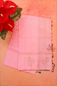 borderless-baby-pink-colour-body-with-golden-zari-peacock-butta-with-contrast-blouse-pallu