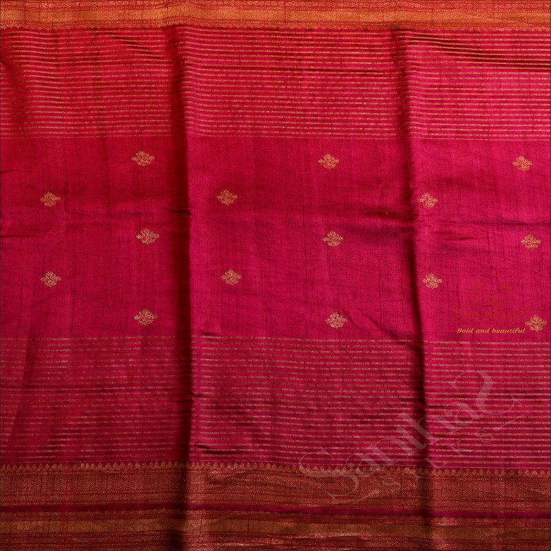 MEGENTA COLOUR RAW SILK SAREE BODY WITH ROSEGOLD ZARI STRIPS AND SELF COLOUR PALLU & BLOUSE