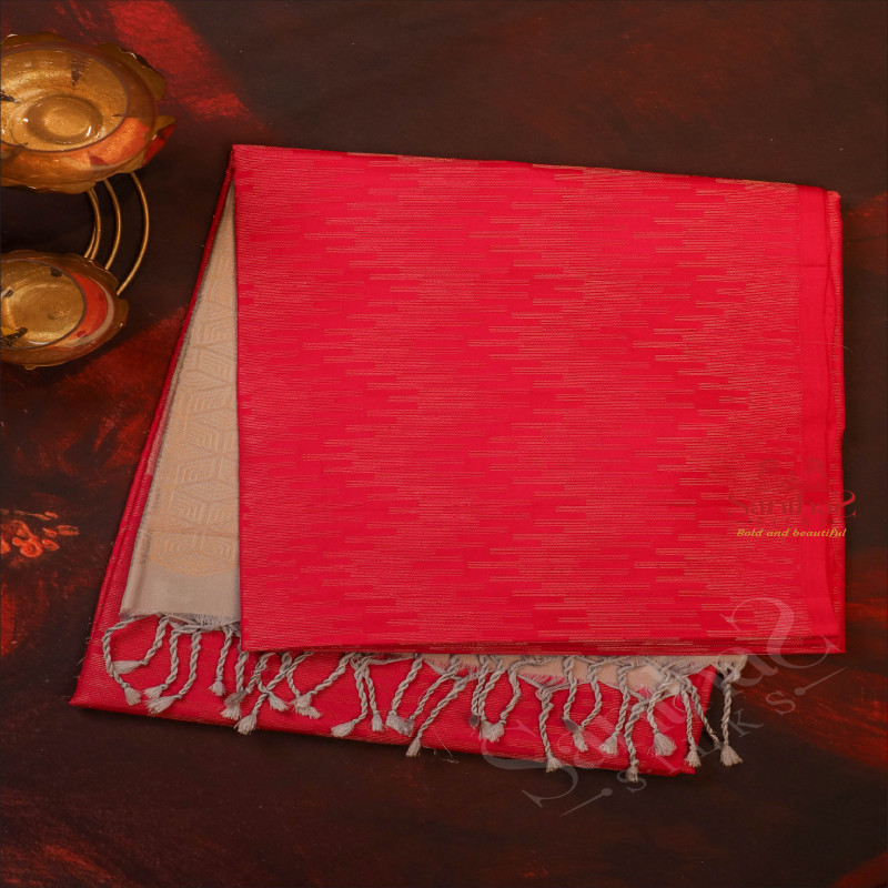 DARK PINK COLOUR BODY WITH GOLDEN FANCY STRIPS WITH CONTRAST BLOUSE