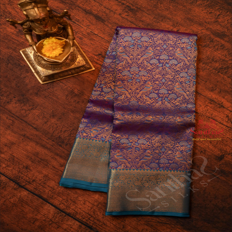 VIOLET COLOUR BODY WITH JACQUARD EMBOSED BUTTA WITH CONTRAST BLOUSE & BORDER