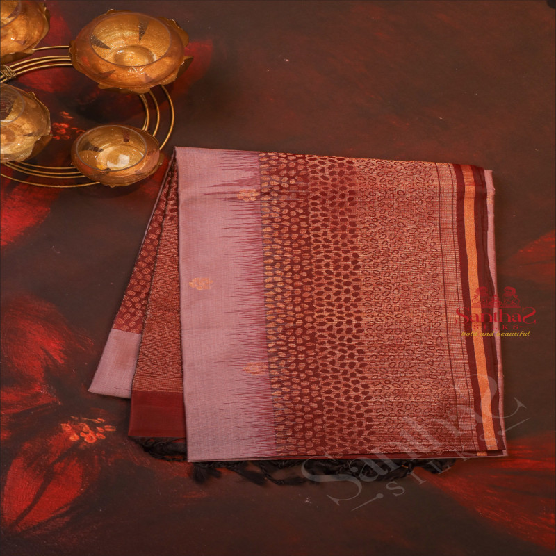 LILAC COLOUR BODY WITH GOLDEN ZARI FOLRAL BUTTA WITH CONTRAST BLOUSE & BORDER