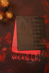 dark-forest-green-colour-body-with-golden-zari-strips-with-contrast-blouse-border