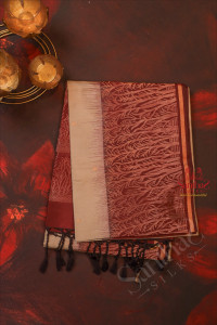 grey-colour-body-with-golden-zari-butta-with-contrast-blouse-border