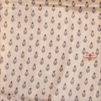  PRINTED SILK SAREE IN OFF WHITE COLOUR