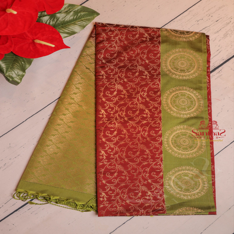 MAROON COLOUR BODY WITH GOLDEN ZARI FLORAL BUTTA WITH CONTRAST BLOUSE & BORDER