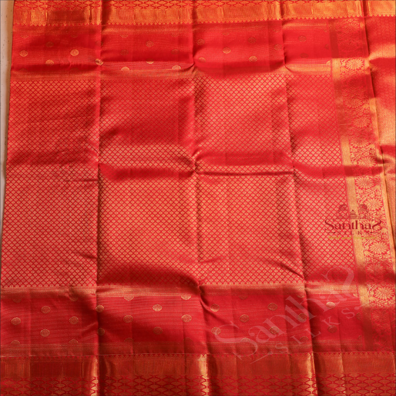 BRIGHT RED COLOUR BODY WITH HEAVY ZARI WORK DESIGNS AND SELF PALLU & CONTRAST BLOUSE
