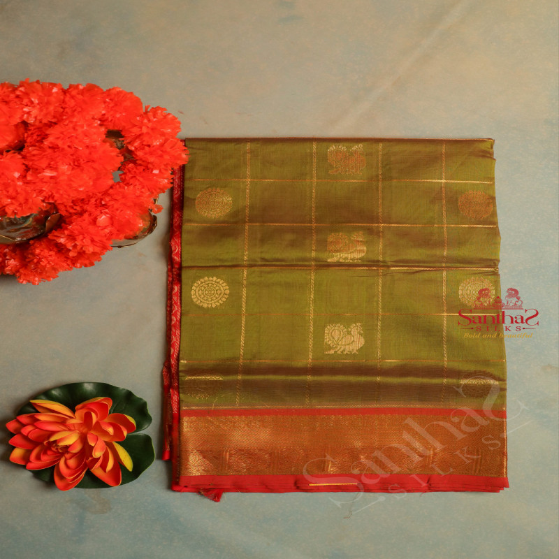 MEHENDHI GREEN COLOUR CHECKED BODY WITH GOLDEN ZARI ANNAM CHAKKARAM BUTTA WITH CONTRAST BLOUSE & BORDER