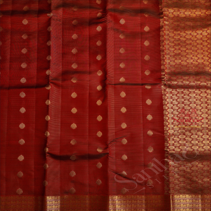 MAROON COLOUR BODY WITH VAIRA OOSI PATTERN LINES & GOLDEN ZARI BUTTAS AND CONTRAST PALLU & BLOUSE