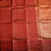 MAROON COLOUR BODY WITH GOLDEN ZARI SMALL CHECKED PATTERN AND SELF COLOUR PALLU & BLOUSE