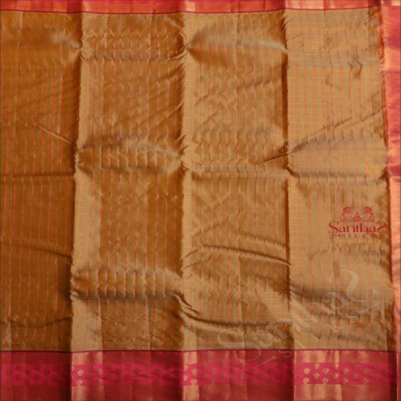 MAPLE SYRUP BROWN COLOUR BODY WITH CHECKED BOXES AND CONTRAST PALLU & BLOUSE