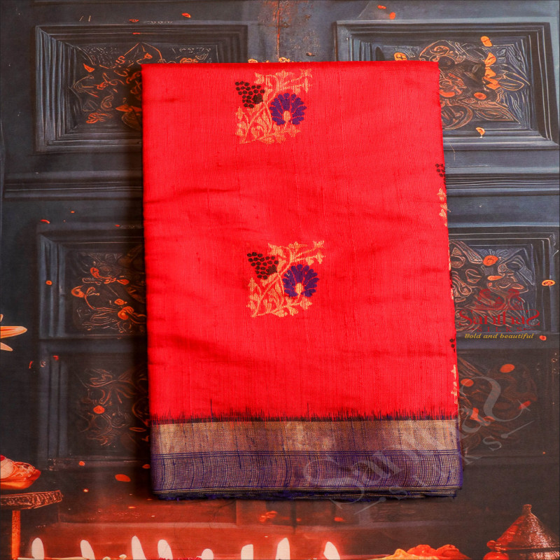 RED COLOUR JUTE SILK SAREE WITH GOLDEN ZARI FLORAL MOTIF WITH CONTRAST BLOUSE & BORDER