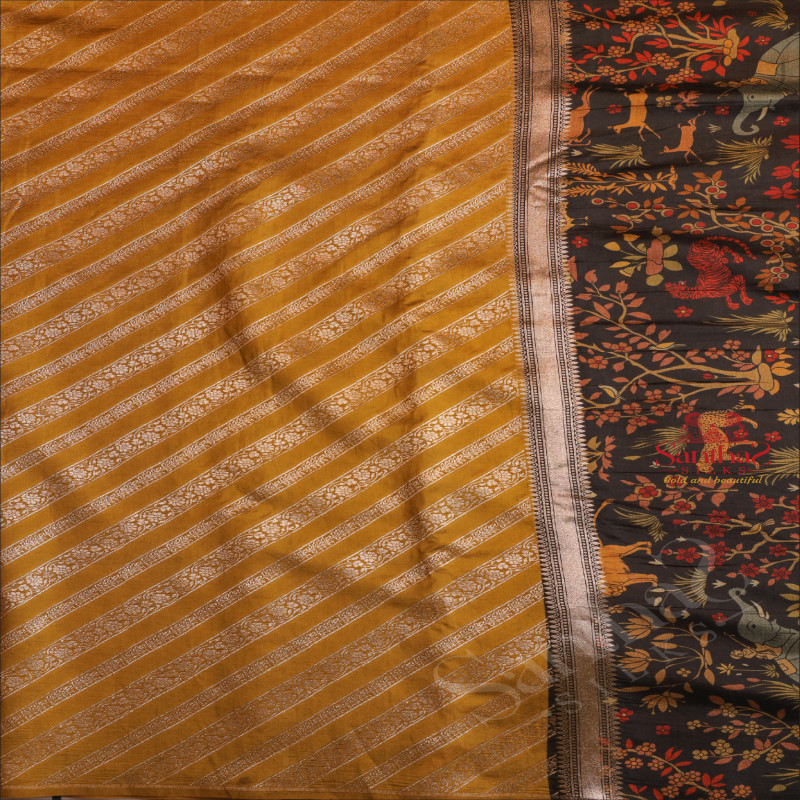 SEMI BANARAS SILK SAREE WITH FLORAL & ANIMAL DIGITAL PRINTS IN PALLU & BLOUSE