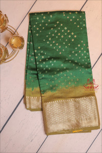 dupion-saree-in-green-colour-with-bandhani-pattern