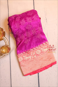 bandhani-saree-in-purple-colour