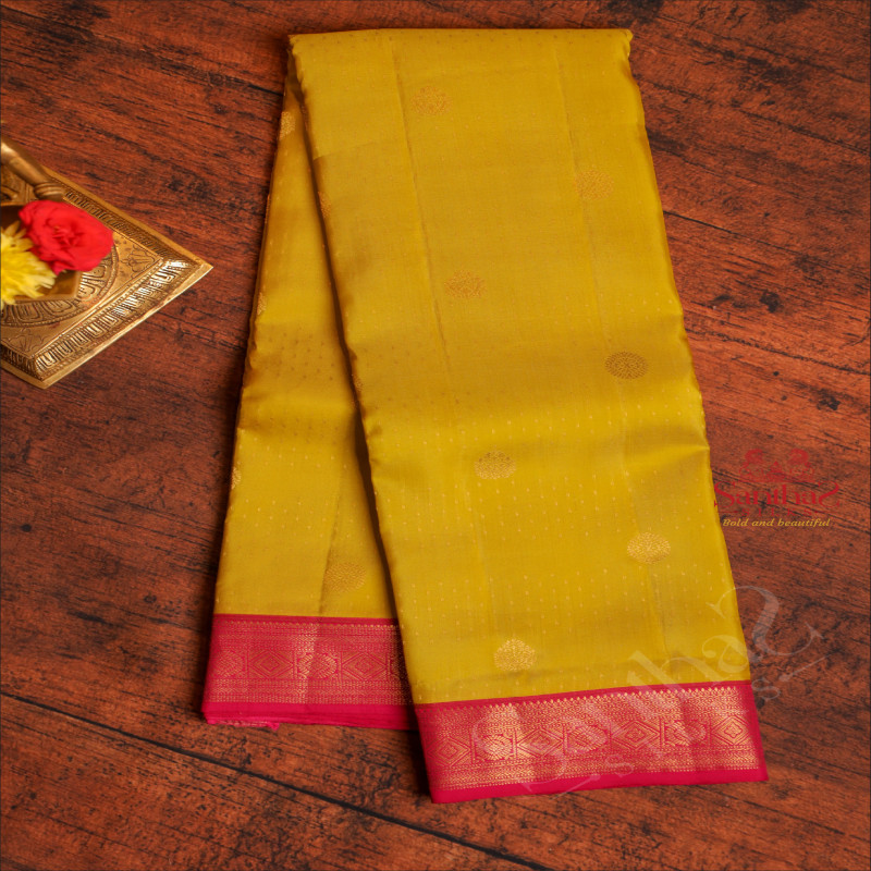 PEAR GREEN COLOUR BODY WITH MUGLIMATHI BUTTA IN GOLDEN ZARI AND CONTRAST PALLU & BLOUSE