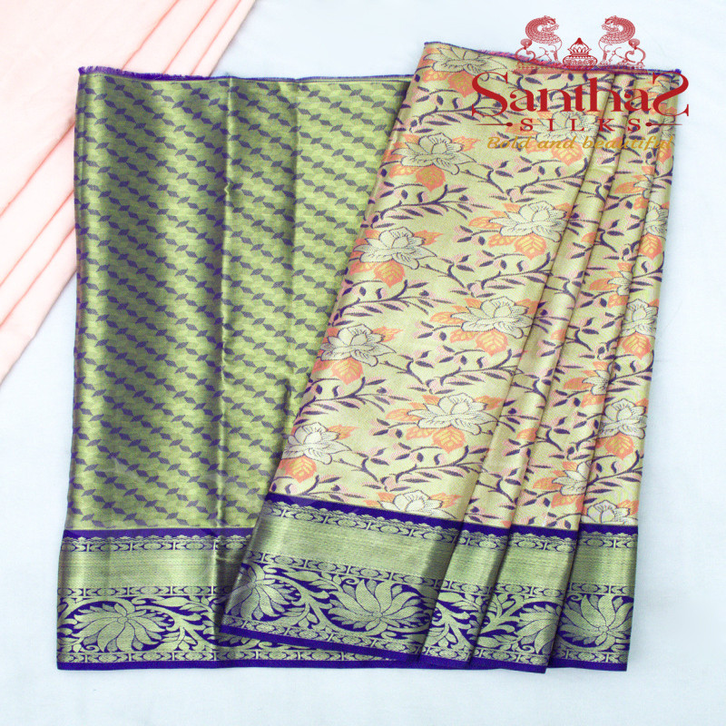 GOLD TISSUE BODY IN FLORAL PATTERN WITH CONTRAST BLOUSE & BORDER
