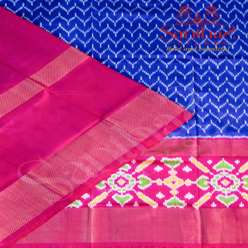 ROYAL BLUE BODY IN IKKAT PRINT WITH CONTRAST BLOUSE & BORDER