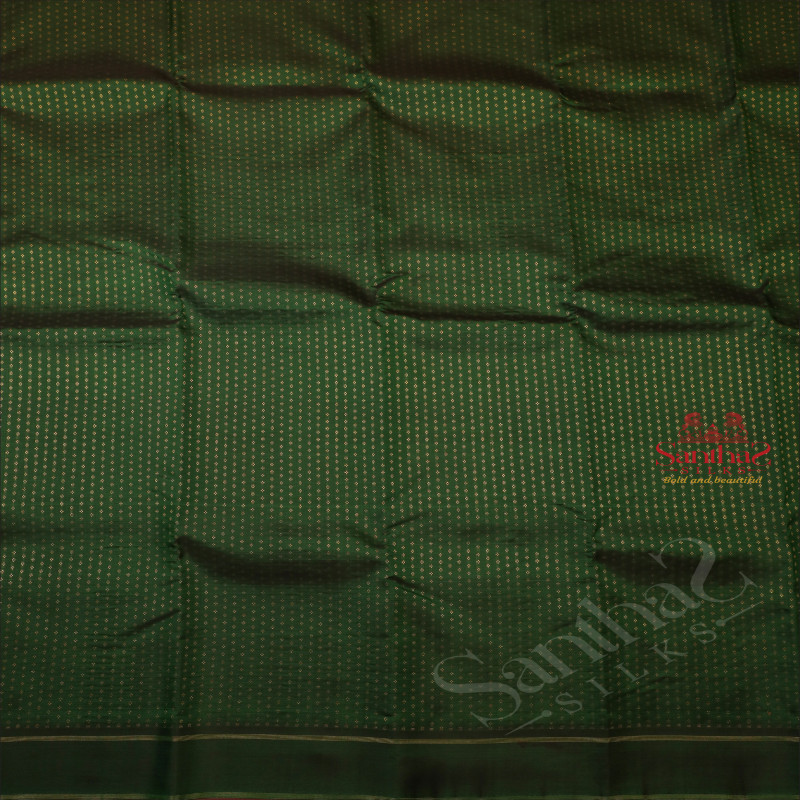 DARK GREEN COLOUR BODY WITH GOLDEN ZARI BUTTA WITH SELF BLOUSE & BORDER