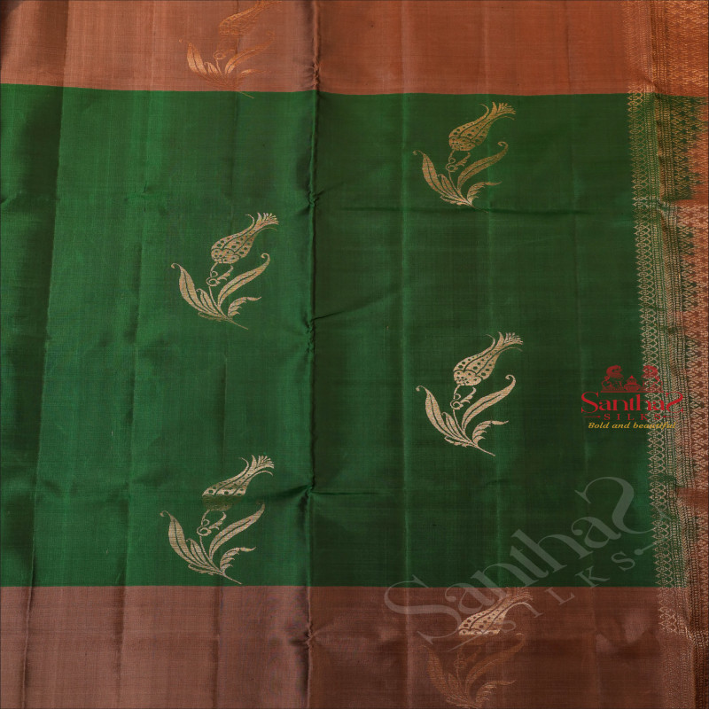 GREEN COLOUR BODY WITH GOLDEN ZARI FLORAL BUTTA WITH CONTRAST BLOUSE & BORDER